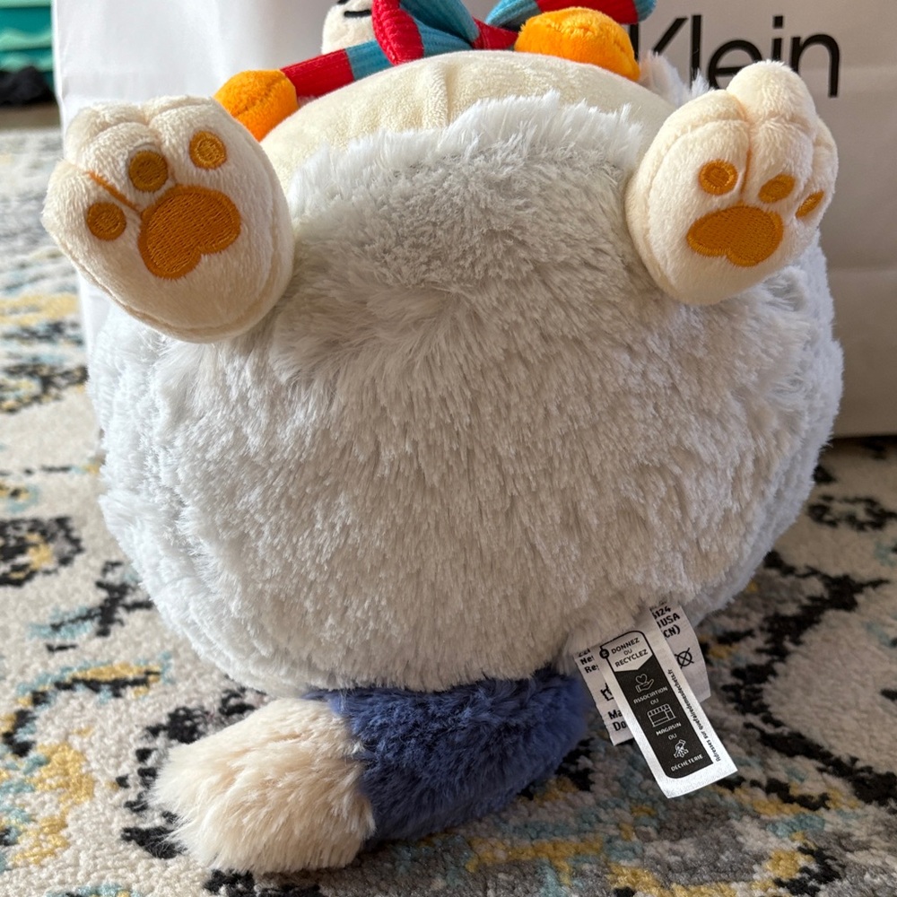 Little fox Squishable winter 2024 with ski goggles RARE! - Picture 4 of 5